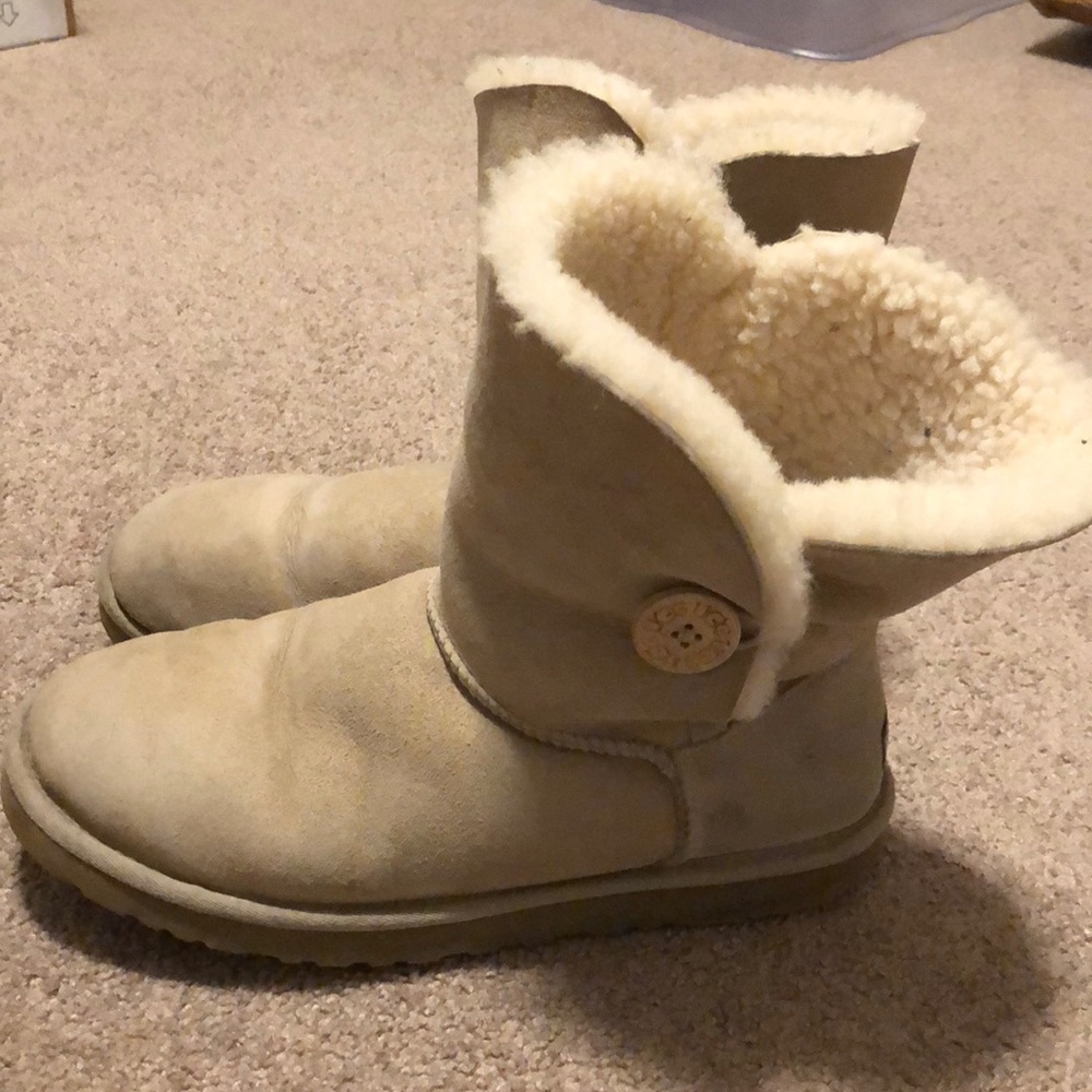 Women’s Bailey Button UGG Boots